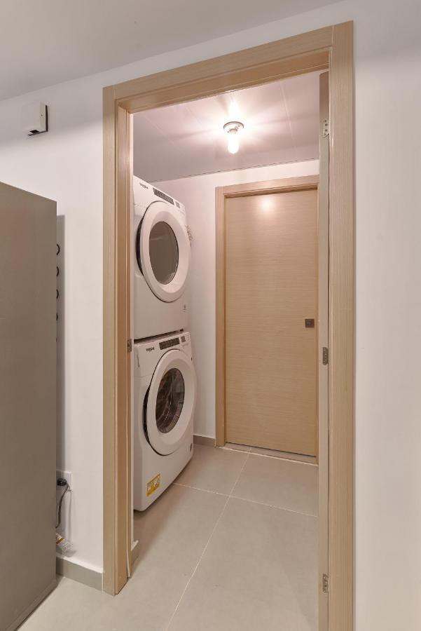 Dom. Rep. Exclusive 2 bed Apt. Evaristo Morales Santo Domingo Exterior foto